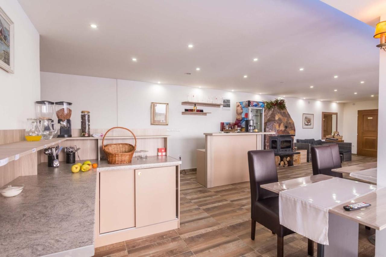 Vila Mozart - Apartments & Studios Копаоник Экстерьер фото