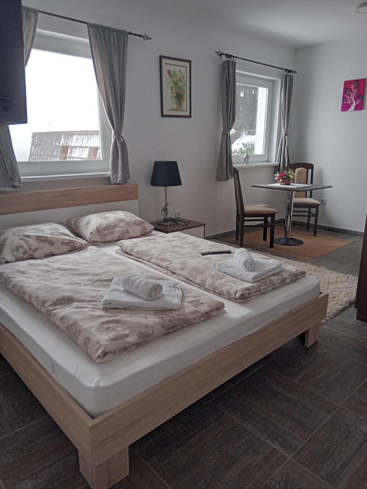 Vila Mozart - Apartments & Studios Копаоник Экстерьер фото